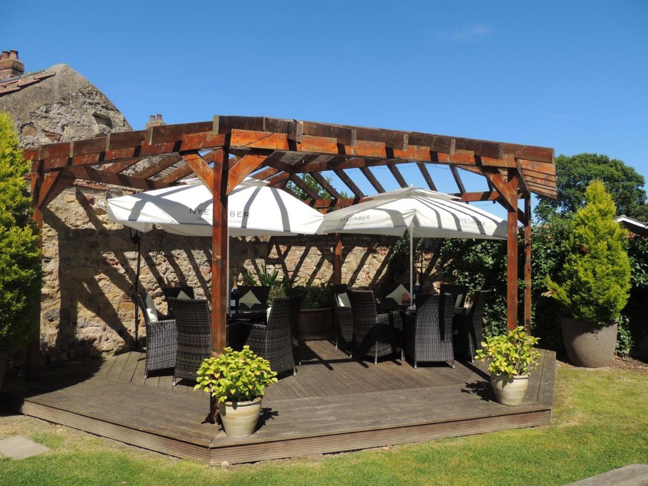 The Angel At Topcliffe
